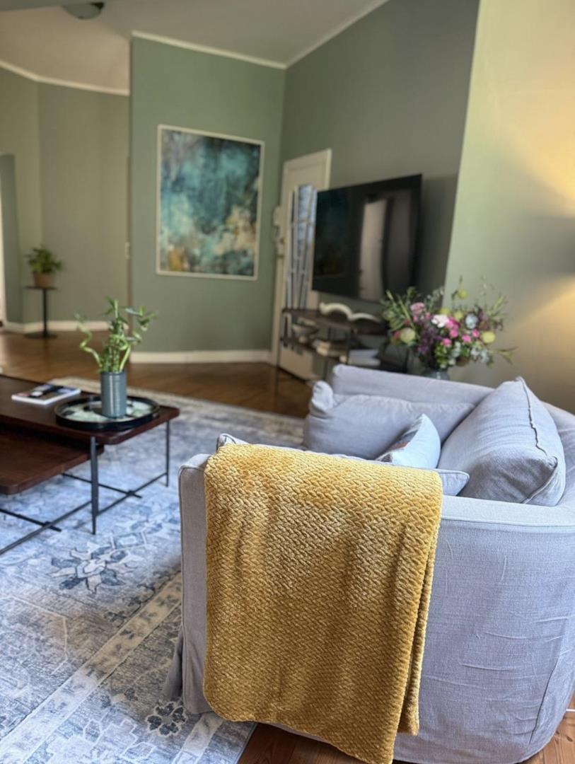 To Let 2 Bedroom Property for Rent in Green Point Western Cape